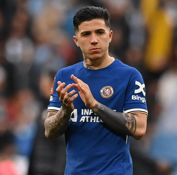 恩佐-費爾南德斯接受腹股溝手術